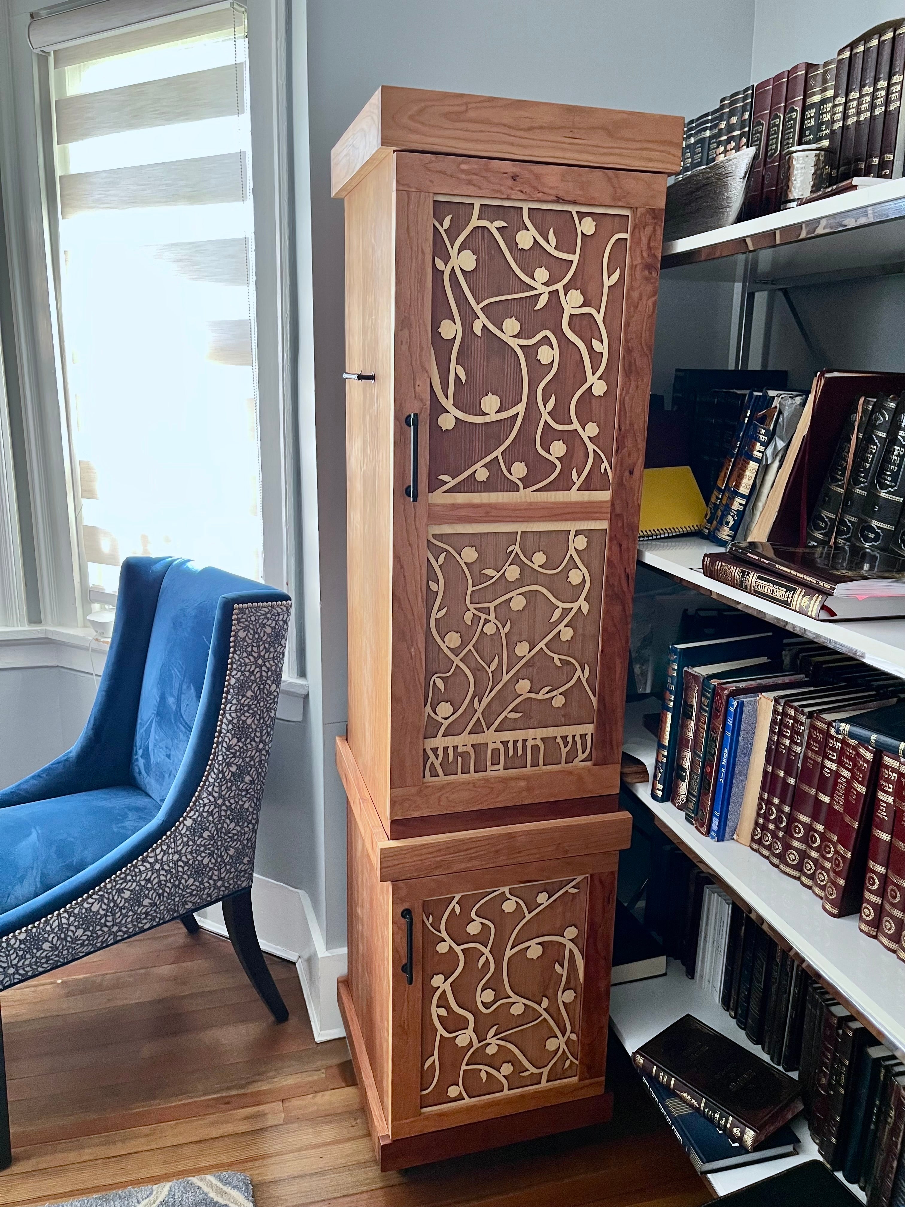Custom Aron Kodesh